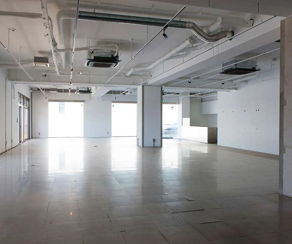 Renovări spații comerciale